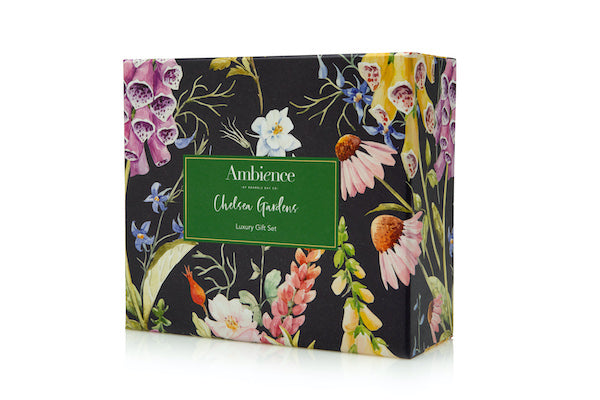 Gift Box Chelsea Gardens  (Votive Candle & 300g Soak)